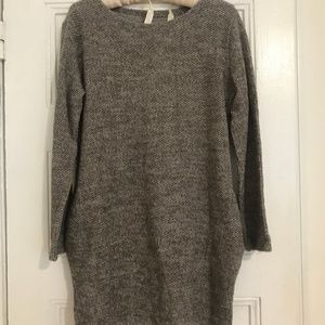 Oversized Gray Knit Dress w/ Pockets